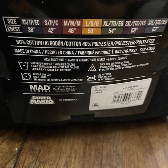 Super Mario Hoodie Men’s XL - Picture 4 of 5